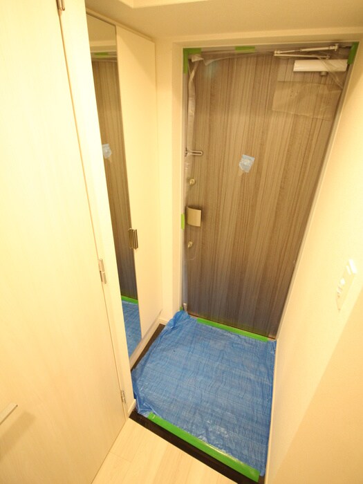 物件内観写真14　(玄関)