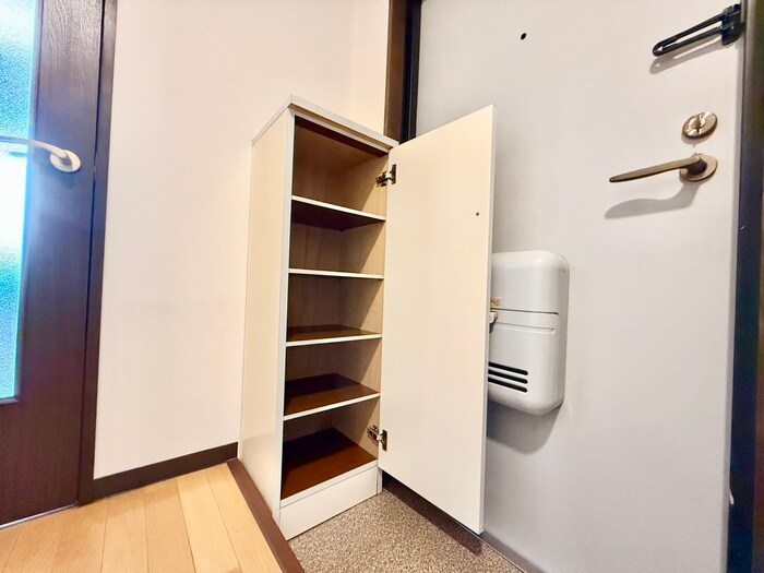 物件内観写真8　(収納)