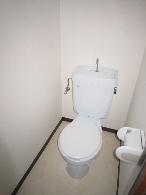 物件内観写真13　(トイレ)