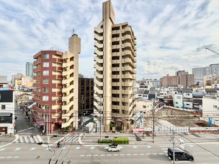 物件内観写真19　(室内からの展望)