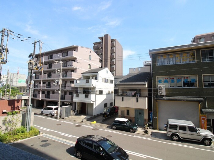 物件内観写真22　(室内からの展望)