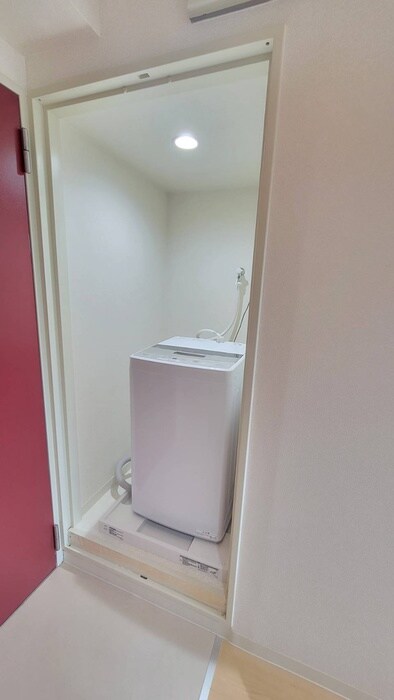 物件内観写真14　(洗濯機置場)