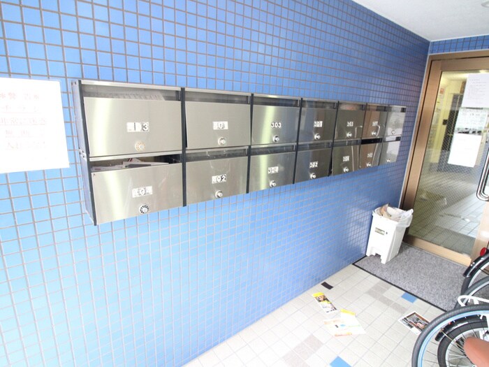 物件外観写真4　(建物設備)