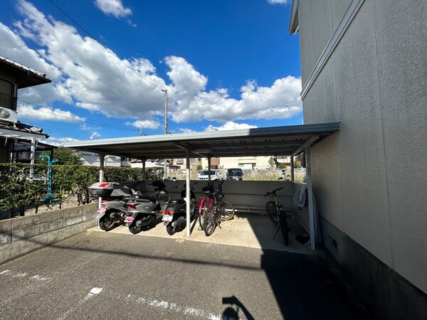 駐輪場