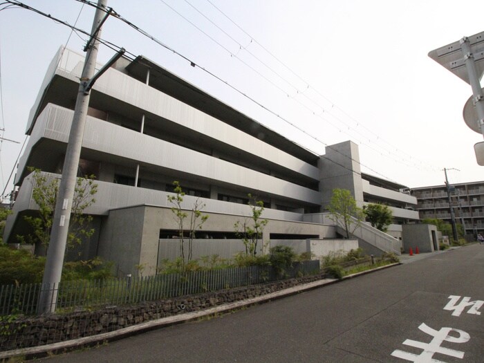 物件外観写真2　(外観写真)