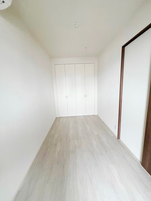 物件内観写真18　(居室)