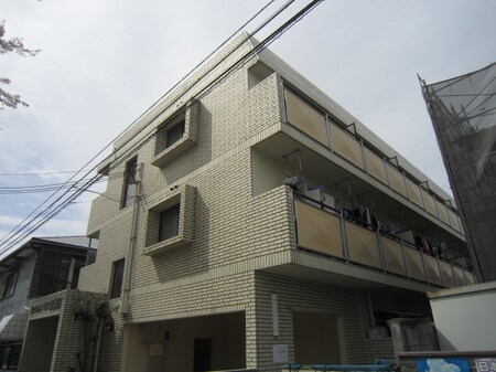 ロイヤルハイツ東園田外観写真