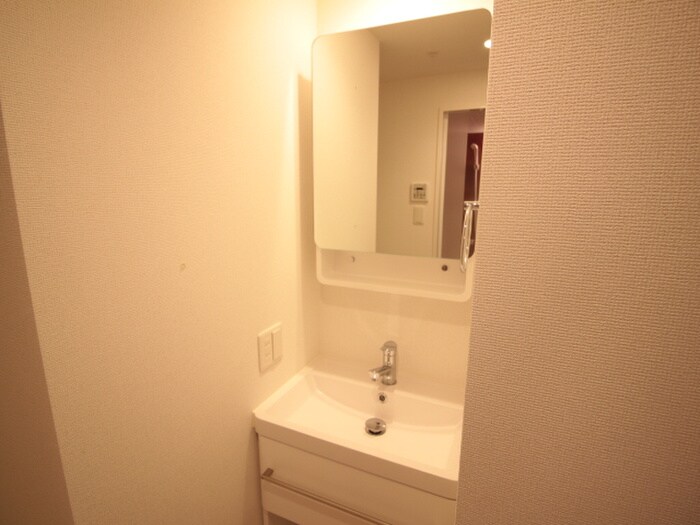 物件内観写真11　(洗面)