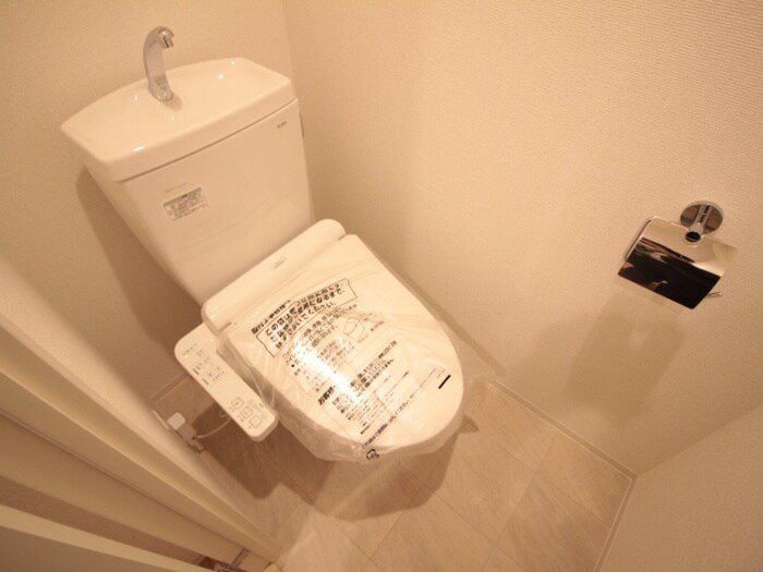 物件内観写真13　(トイレ)