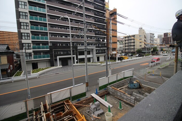 物件内観写真20　(室内からの展望)