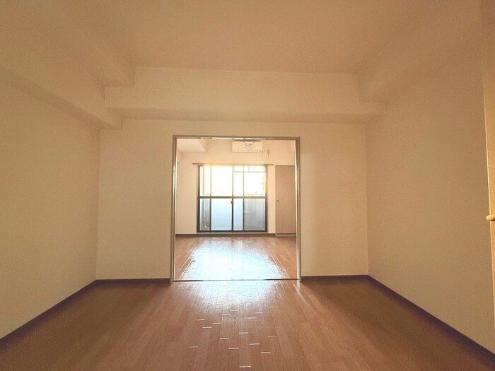 物件内観写真18　(居室)