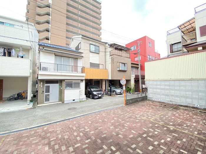 物件内観写真22　(室内からの展望)