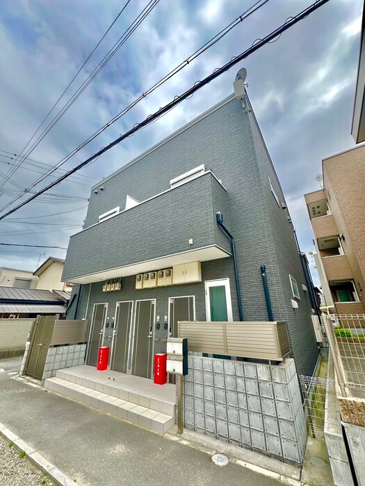 物件外観写真1　(外観写真)