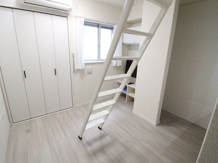 物件内観写真14　(居室)