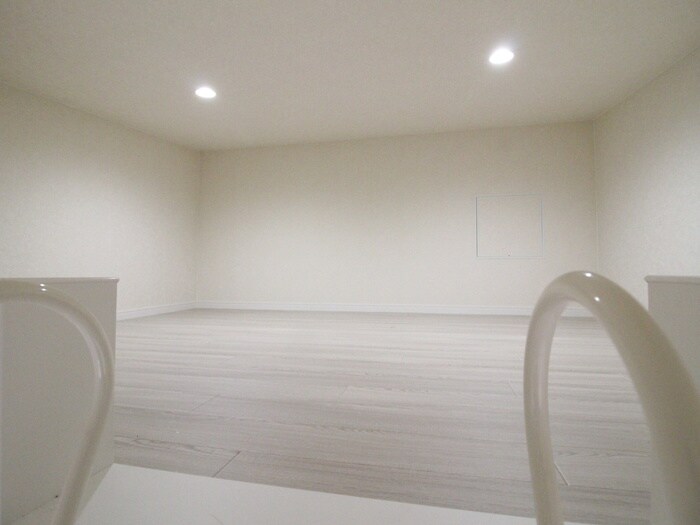 物件内観写真19　(居室)