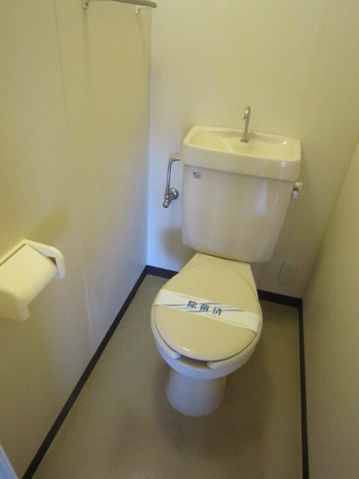 物件内観写真10　(トイレ)