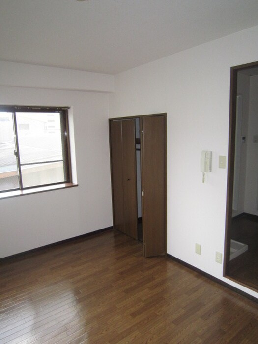 物件内観写真21　(居室)