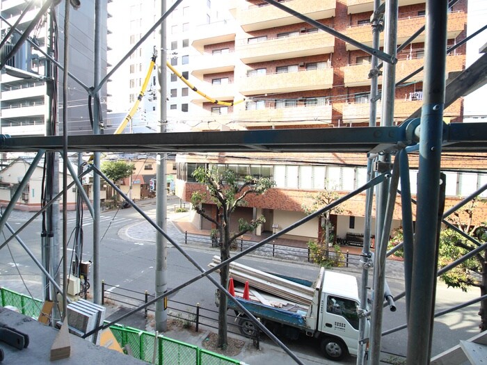 物件内観写真22　(室内からの展望)