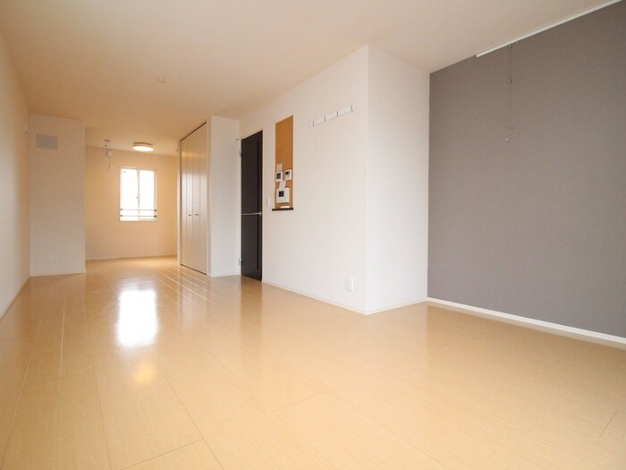 物件内観写真13　(居室)