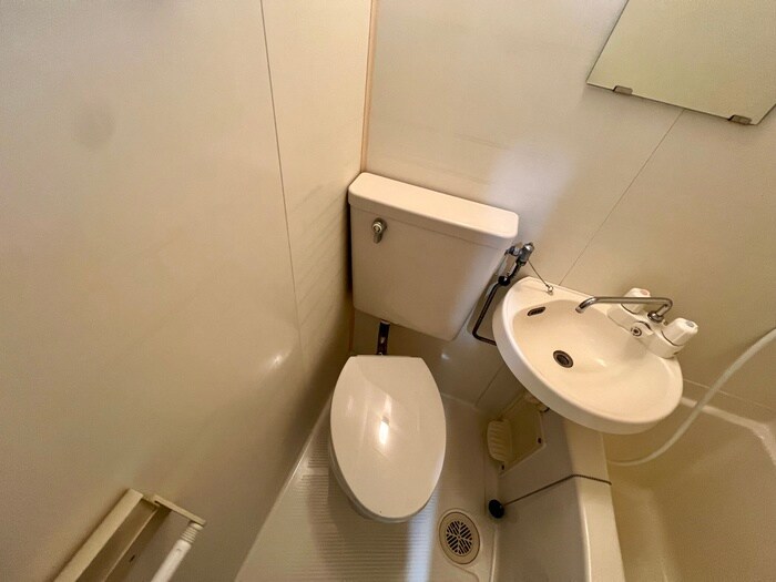 物件内観写真11　(トイレ)