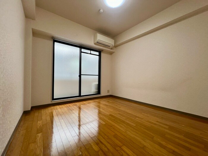 物件内観写真12　(居室)