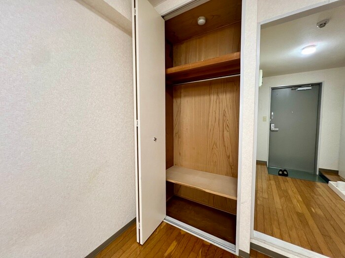 物件内観写真14　(収納)