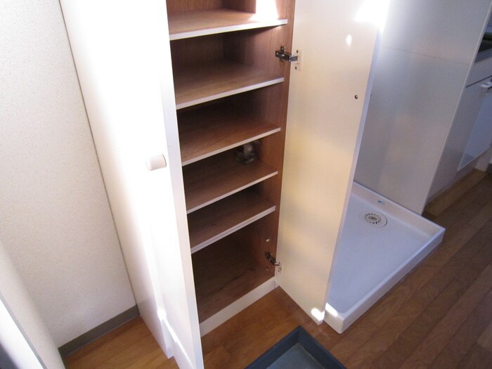 物件内観写真16　(靴箱)