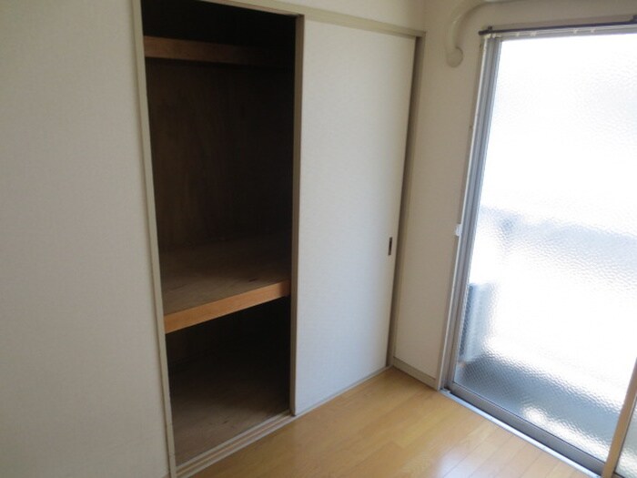物件内観写真9　(収納)