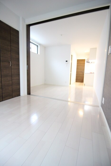 物件内観写真14　(居室)