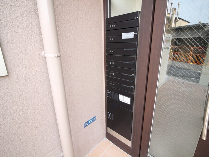 物件外観写真4　(建物設備)