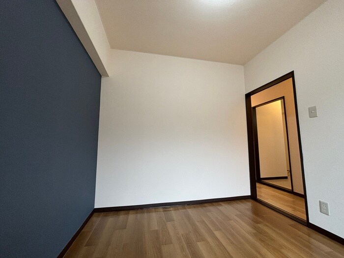 物件内観写真18　(居室)