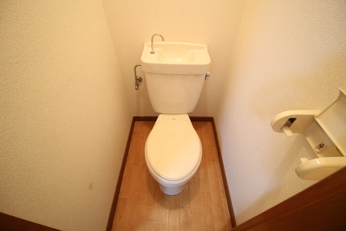 物件内観写真11　(トイレ)