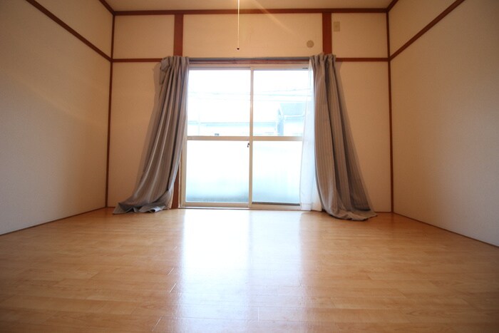 物件内観写真16　(居室)