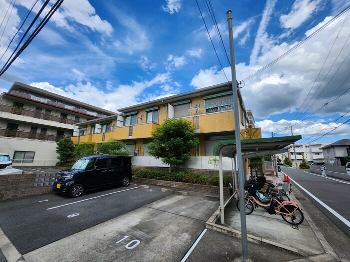 物件外観写真1　(外観写真)