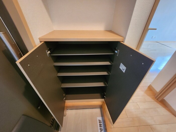 物件内観写真17　(靴箱)