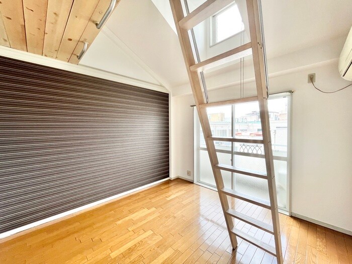 物件内観写真8　(居室)