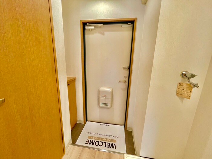 物件内観写真20　(玄関)