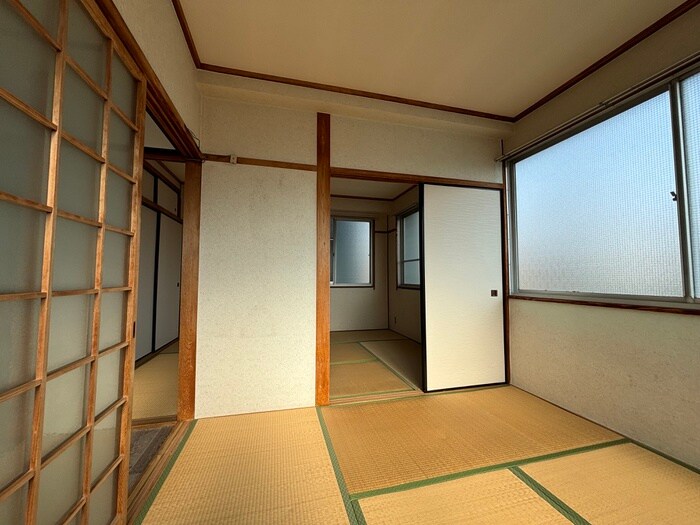 物件内観写真8　(居室)