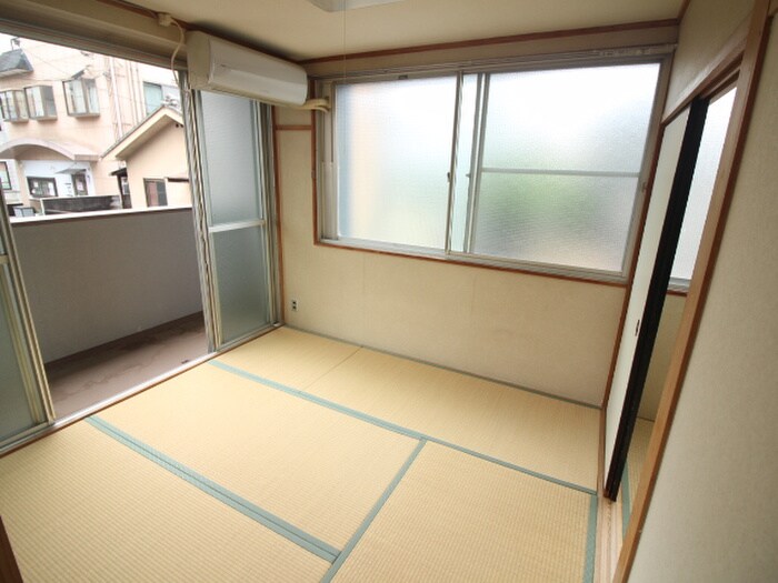 物件内観写真12　(居室)