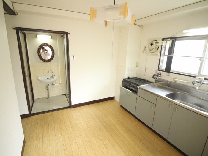 物件内観写真16　(内観写真)