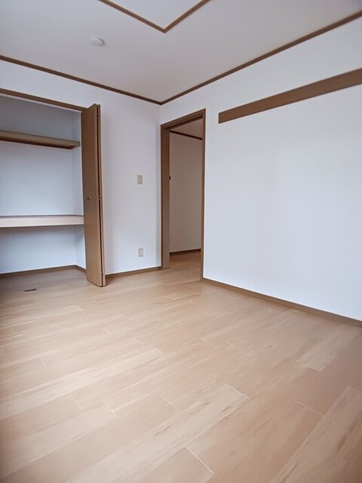 物件内観写真12　(居室)