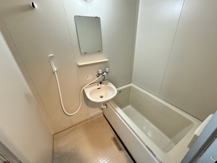 物件内観写真9　(バス／シャワールーム等)