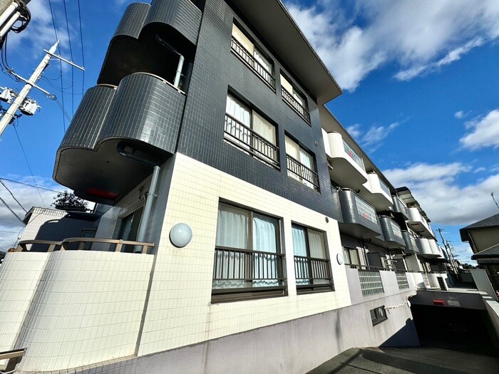 物件外観写真4　(外観写真)