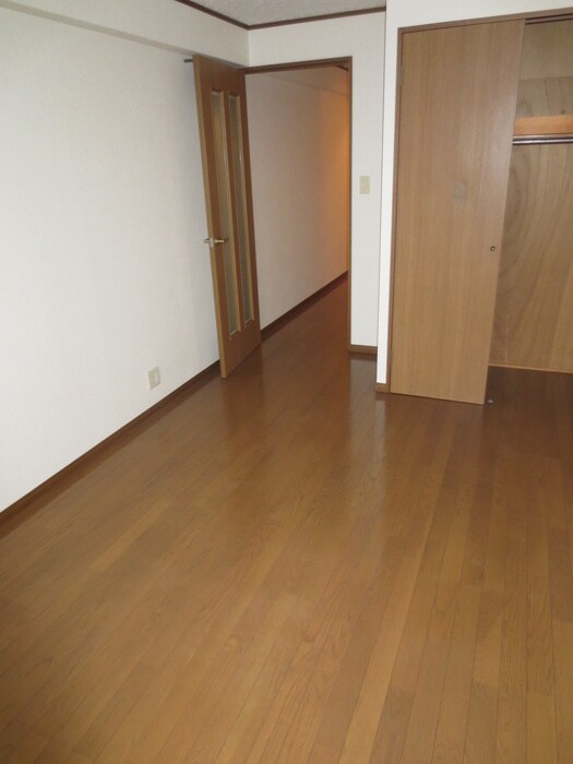 物件内観写真6　(居室)