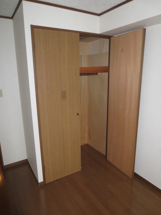 物件内観写真7　(収納)