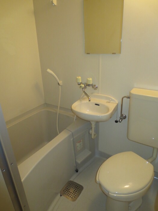 物件内観写真10　(バス／シャワールーム等)