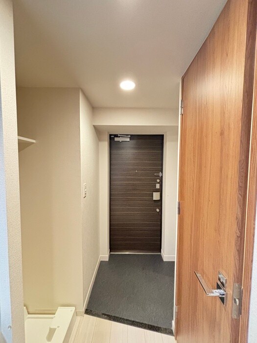 物件内観写真15　(玄関)