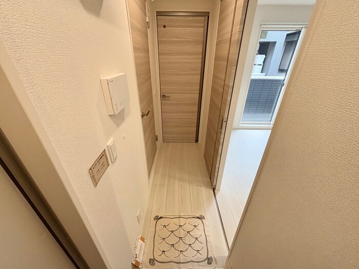 物件内観写真17　(廊下)