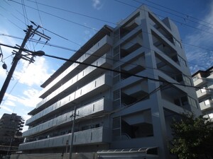 マンショングロウス外観写真