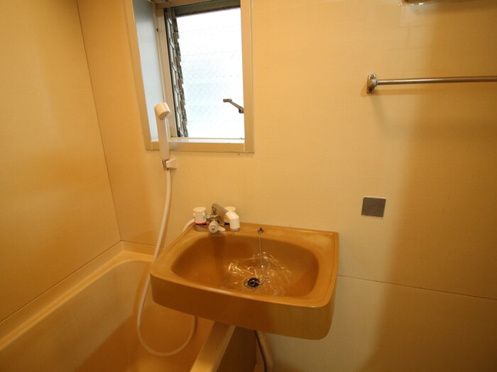 物件内観写真11　(洗面)